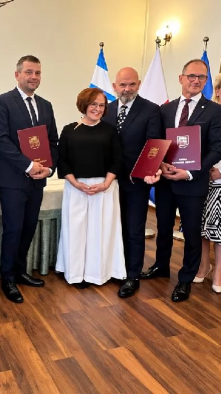 Ponad 58 mln zł na wielką inwestycję w Kazimierzu Biskupim. Umowa podpisana