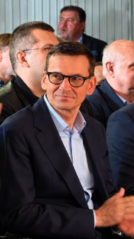 Morawiecki i przedstawiciele rolników przy jednym stole. Osiem postulatów dla polskiej wsi