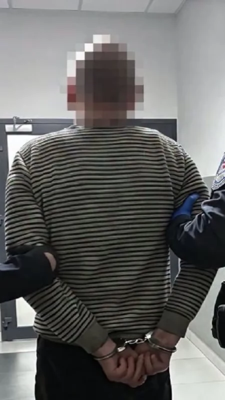 Duża akcja policji w powiecie tureckim. Sprawdzono 386 osób, siedem zatrzymano
