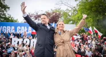 Trzaskowski wygrywa w Koninie, ale w powiecie Nawrocki gromi rywali