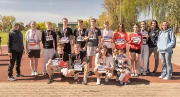 Ponad 200 uczestników na stadionie ANS w Koninie. 29. edycja Testu Coopera za nami
