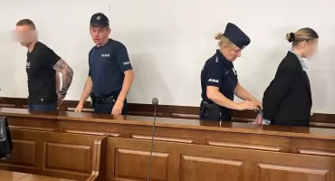 Ruszył proces oprawców z Konina. Prokuratura żąda dożywocia za brutalne tortury