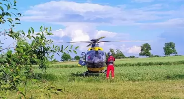 Groźny wypadek motocyklisty pod Kołem. Do Zakrzewa wezwano śmigłowiec LPR