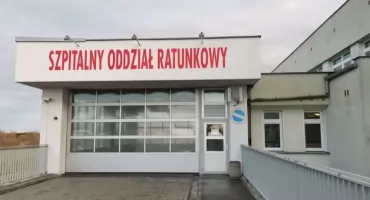 Mieszkanka Konina opisuje wizytę na SOR. Po dwóch tygodniach okazało się, że syn miał złamany nadgarstek