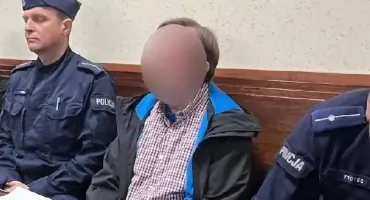 Lekarz oskarżony o wykorzystywanie małoletnich zauważony podczas spotkania parafialnego. Zdjęcie ma trafić do sądu