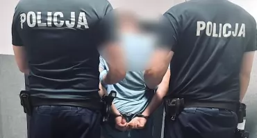 Kolejne zatrzymania w powiecie tureckim. Policjanci doprowadzili poszukiwanych przed wymiar sprawiedliwości