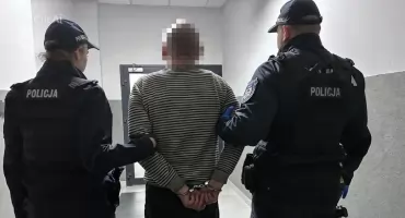 Duża akcja policji w powiecie tureckim. Sprawdzono 386 osób, siedem zatrzymano